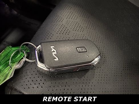 Certified 2023 Kia Seltos SX w/ SX Sunroof Package image 11