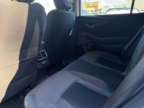 Certified 2022 Subaru Outback Premium image 7