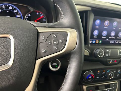 Used 2023 GMC Terrain Denali w/ Black Diamond Edition image 17