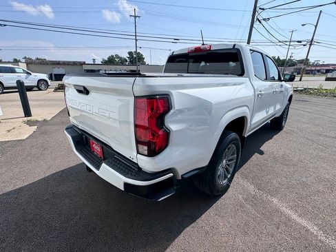 Used 2023 Chevrolet Colorado LT w/ LT Convenience Package II RWD image 7