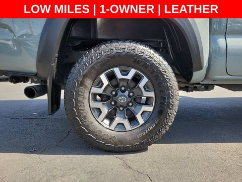 Used 2023 Toyota Tacoma TRD Off-Road w/ Black Out Package (TMS) AWD/4WD image 7