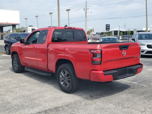 Certified 2025 Nissan Frontier SV RWD image 6