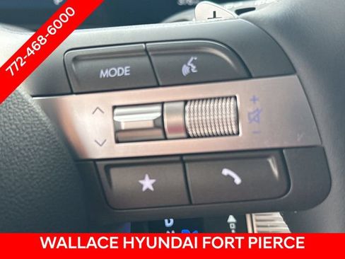 Used 2026 Hyundai Kona SEL Premium FWD image 24