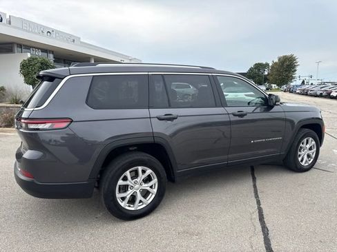 Used 2023 Jeep Grand Cherokee L Limited w/ Luxury Tech Group II AWD/4WD image 4