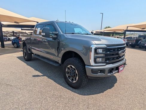 Used 2024 Ford F250 Lariat w/ Lariat Ultimate Package AWD/4WD image 3