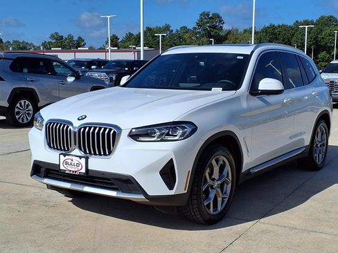 Used 2022 BMW X3 xDrive30i w/ Premium Package AWD/4WD image 3