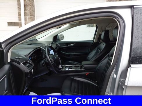 Used 2023 Ford Edge SEL AWD/4WD image 12