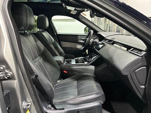 Used 2019 Land Rover Range Rover Velar R-Dynamic SE AWD/4WD image 54
