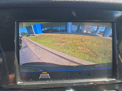 Used 2022 Buick Encore Preferred w/ Safety Package image 25