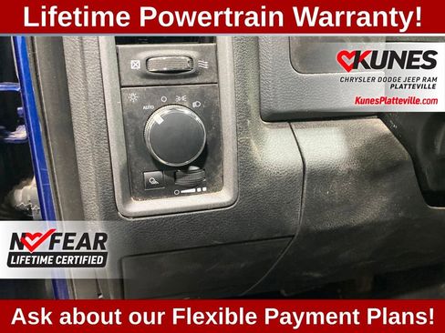 Used 2018 RAM 2500 Tradesman w/ Chrome Appearance Group image 15