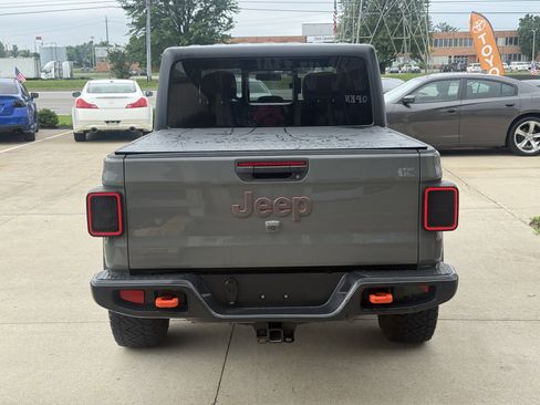Used 2021 Jeep Gladiator Mojave w/ Trailer Tow Package AWD/4WD image 6