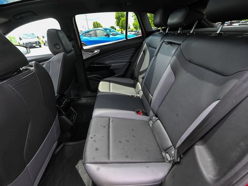 Used 2023 Volkswagen ID.4 Pro S RWD image 22