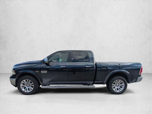 Used 2017 RAM 1500 Laramie Longhorn image 8