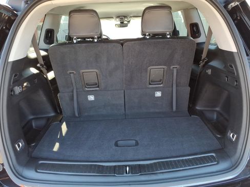 Used 2023 Jeep Grand Cherokee L Limited AWD/4WD image 29