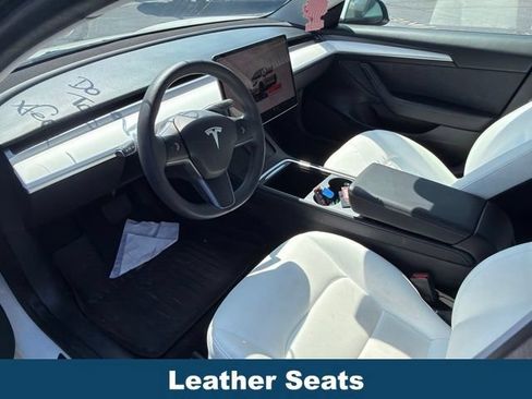 Used 2023 Tesla Model 3 Standard Range RWD image 5