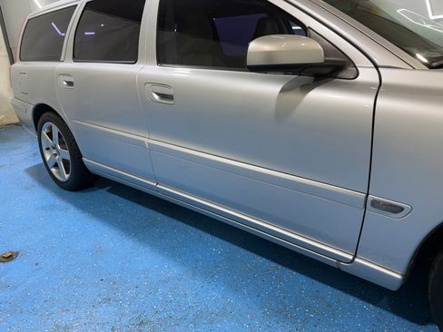 Used 2005 Volvo V70 R image 18