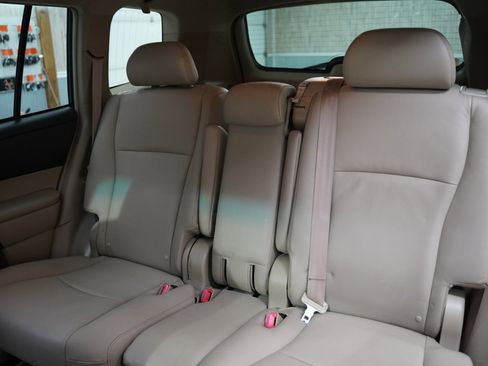 Used 2008 Toyota Highlander Sport image 32