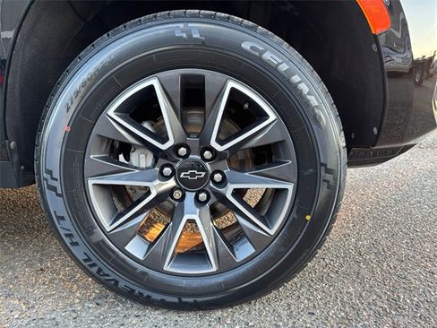 Used 2021 Chevrolet Tahoe Z71 image 28