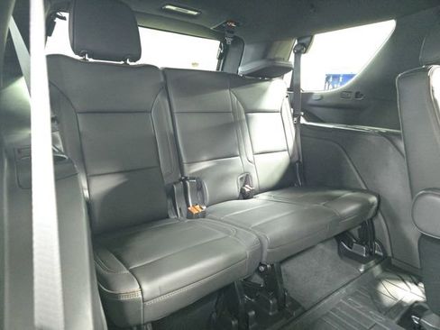 Used 2022 Chevrolet Tahoe High Country image 16