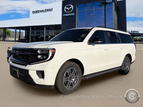 Used 2025 Ford Expedition Max Active AWD/4WD image 2
