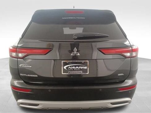 Used 2023 Mitsubishi Outlander SEL FWD image 6
