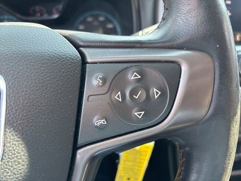 Used 2022 GMC Canyon AT4 image 21