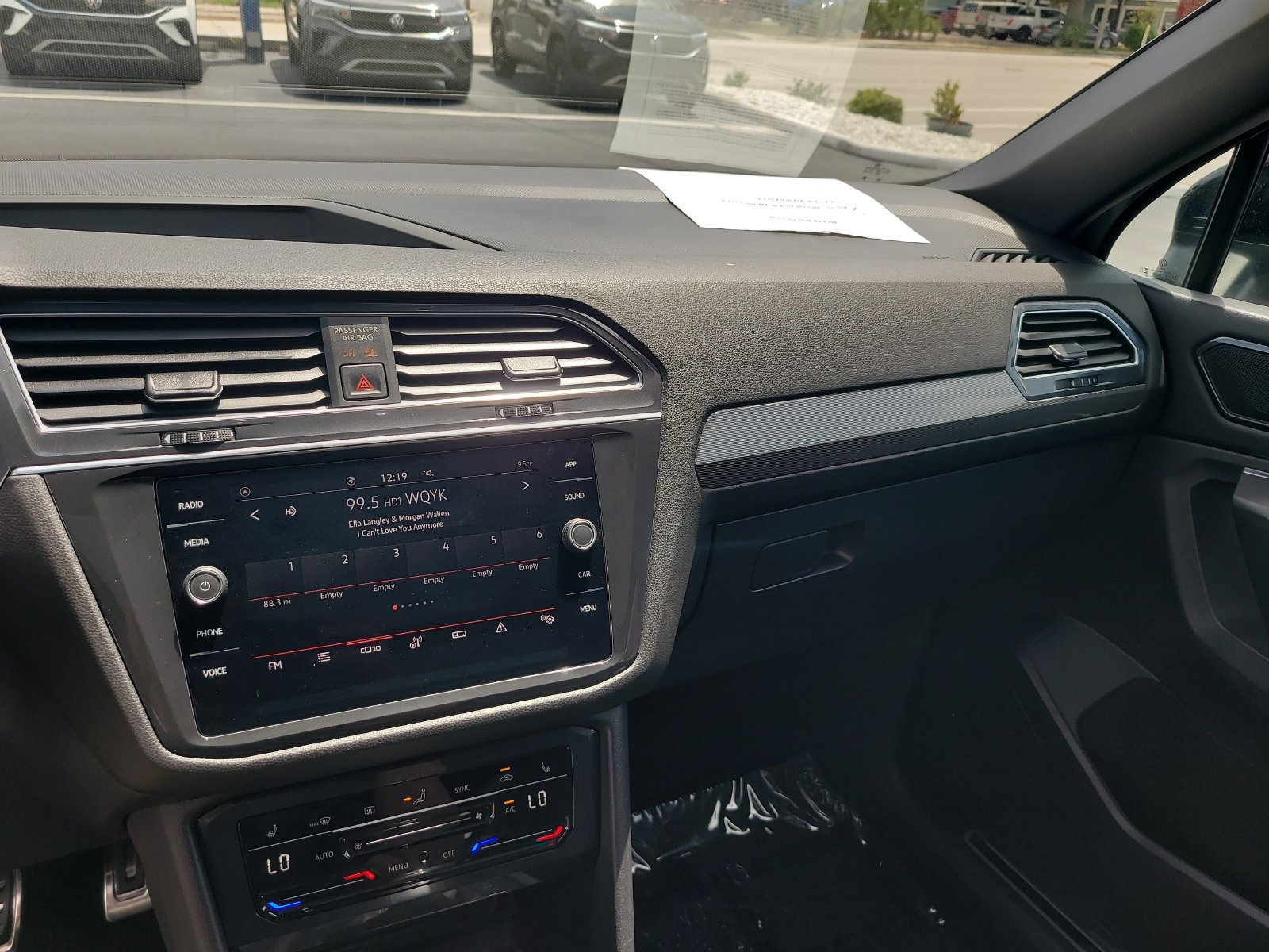 Used 2023 Volkswagen Tiguan SE R-Line FWD image 19