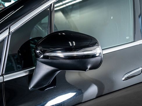 Used 2023 Mercedes-Benz EQE 350+ 4MATIC SUV w/ Exclusive Trim Package image 22