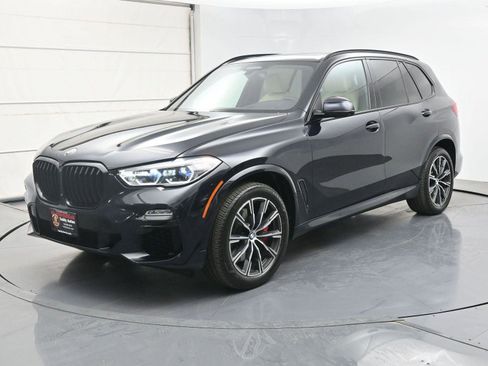 Used 2021 BMW X5 xDrive40i w/ M Sport Package AWD/4WD image 1