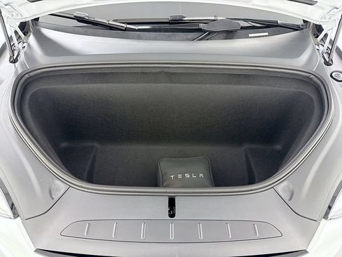 Used 2022 Tesla Model X Plaid AWD/4WD image 30