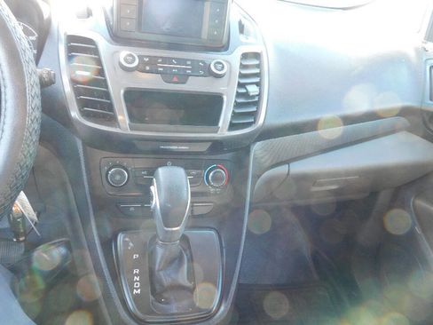 Used 2019 Ford Transit Connect XL image 31