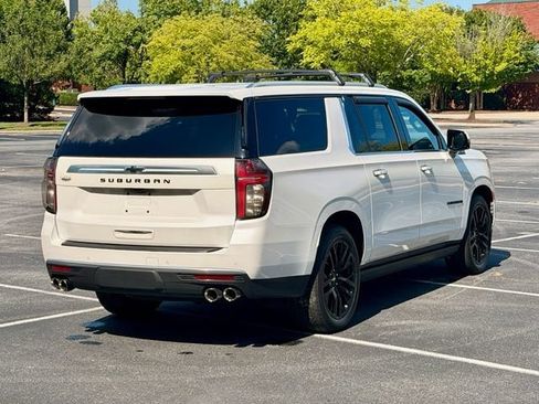 Used 2024 Chevrolet Suburban High Country w/ Advanced Technology Package AWD/4WD image 7