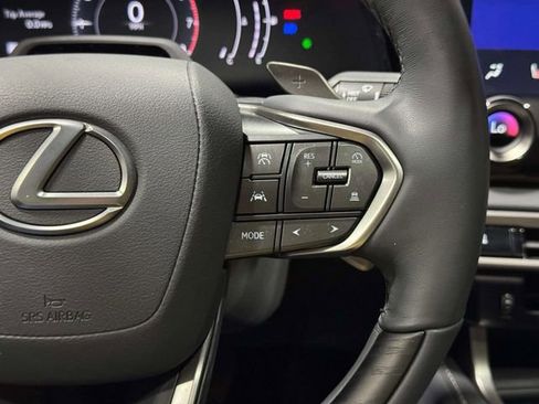 Used 2024 Lexus RX 350 Premium w/ Convenience Package image 16