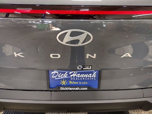 New 2026 Hyundai Kona SE image 29