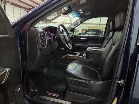 Used 2021 Chevrolet Silverado 1500 RST w/ Texas Edition Plus AWD/4WD image 6