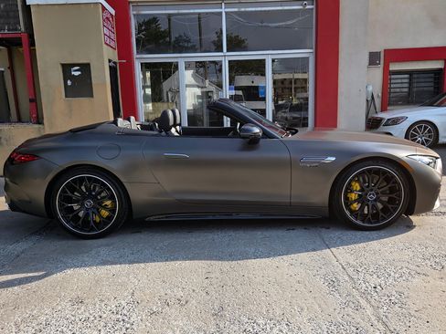 Used 2022 Mercedes-Benz SL 63 AMG 4MATIC image 13