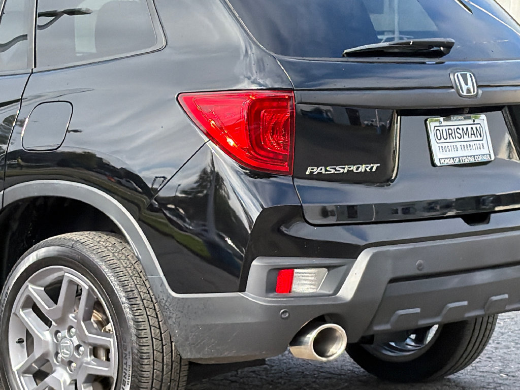 Used 2023 Honda Passport EX-L image 7