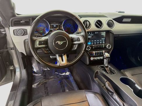 Used 2016 Ford Mustang GT Premium w/ Equipment Group 401A RWD image 23