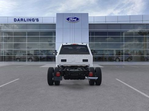 New 2025 Ford F350 XL w/ XL Chrome Package image 5