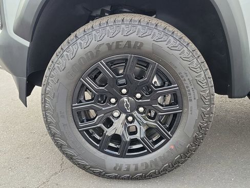 Used 2026 Chevrolet Colorado Trail Boss AWD/4WD image 26