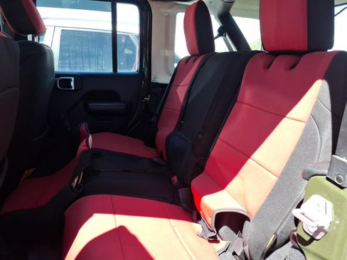 Used 2020 Jeep Wrangler Unlimited Sport AWD/4WD image 8