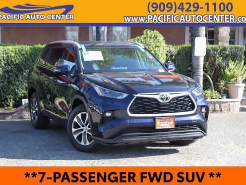 Used 2022 Toyota Highlander XLE FWD image 1