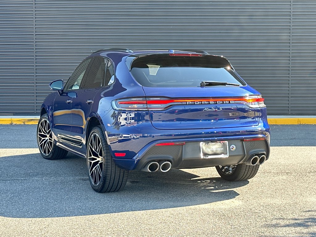 Certified 2026 Porsche Macan S AWD/4WD image 3