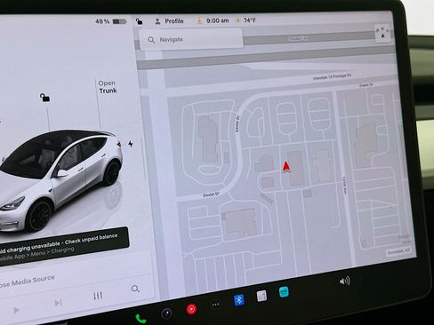 Used 2022 Tesla Model Y Performance AWD/4WD image 21