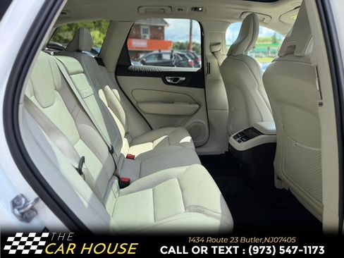 Used 2021 Volvo XC60 T5 Inscription w/ Protection Package AWD/4WD image 22
