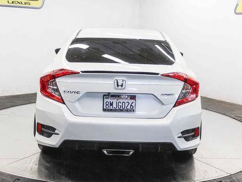 Used 2019 Honda Civic Sport image 7