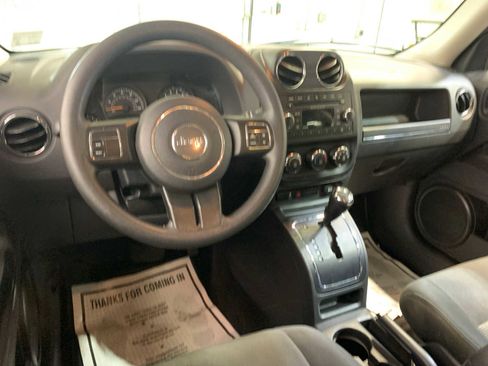 Used 2017 Jeep Patriot Sport w/ Power Value Group image 4