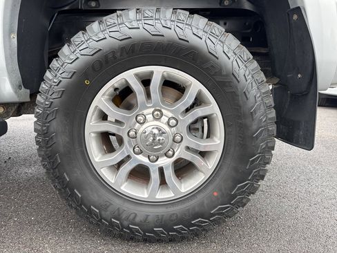 Used 2015 RAM 2500 Laramie w/ Convenience Group image 17