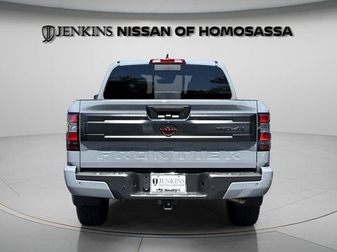 Used 2025 Nissan Frontier PRO-4X w/ Pro Premium Package image 5