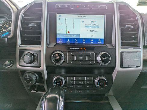 Used 2019 Ford F150 Lariat w/ Equipment Group 502A Luxury image 19